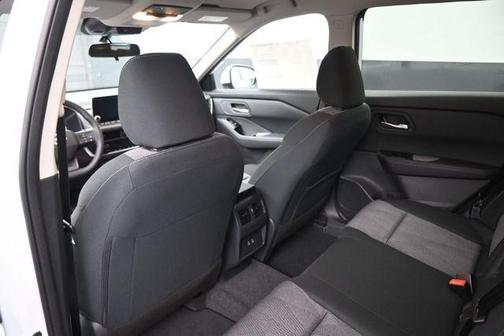 Everest White P 2026 Nissan Rogue SV
