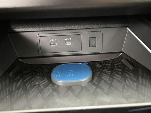 Everest White P 2026 Nissan Murano Platinum