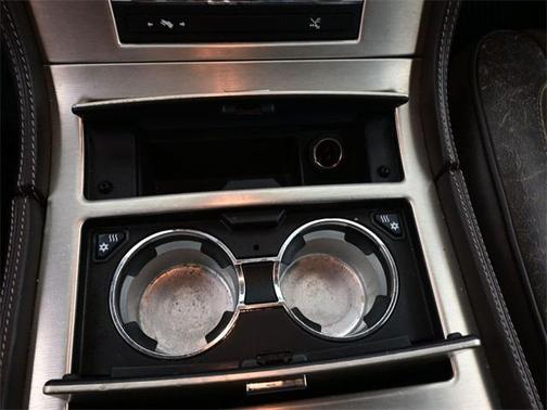 2012 Cadillac Escalade Platinum Edition