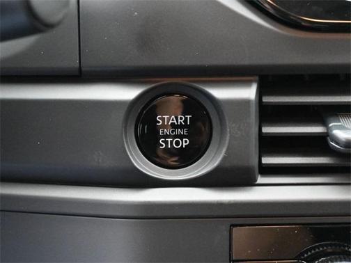 2025 Nissan Pathfinder S