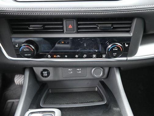 Gun Metallic 2026 Nissan Rogue SV