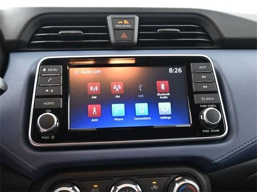 2025 Nissan Versa 1.6 SV