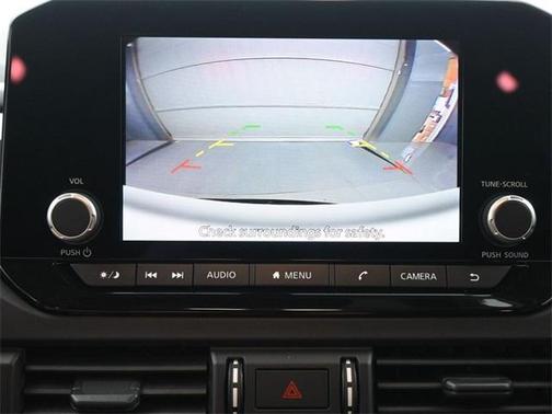 2025 Nissan Pathfinder S