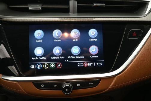 Summit White 2021 Buick Encore GX Essence