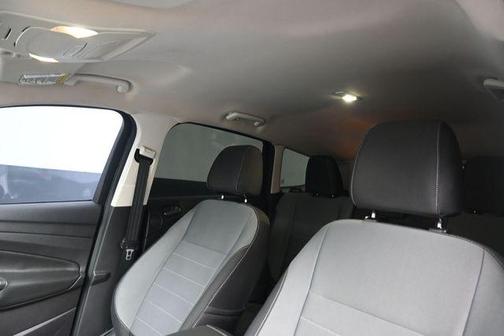 Magnetic 2016 Ford Escape SE