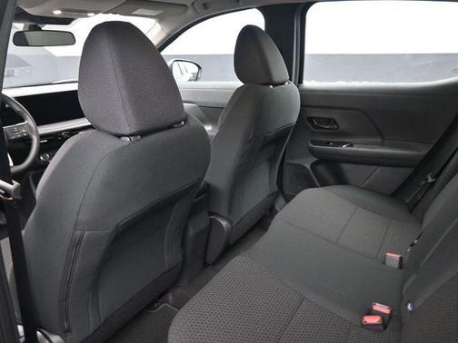 Super Black 2026 Nissan Kicks S