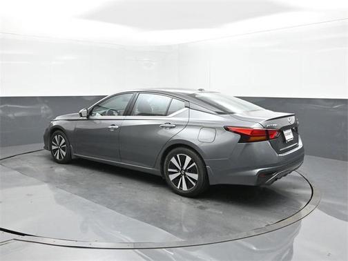 2021 Nissan Altima 2.5 SL