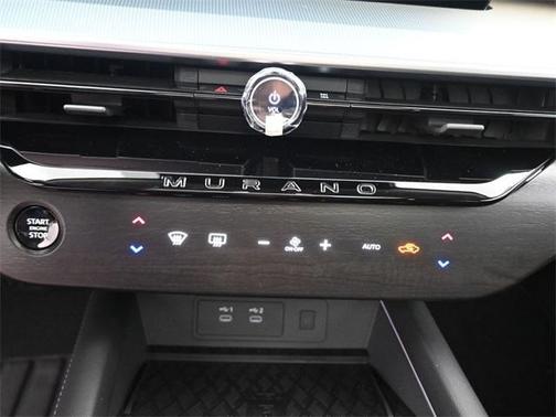 2025 Nissan Murano SL