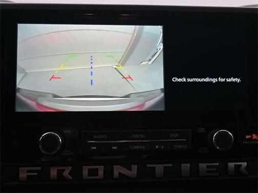 2025 Nissan Frontier SV