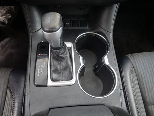 2015 Toyota Highlander LE