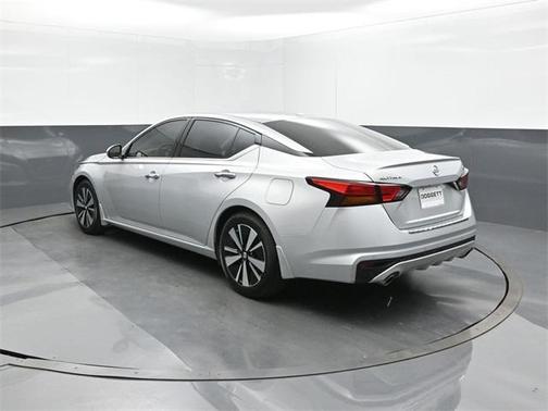 2022 Nissan Altima 2.5 SL