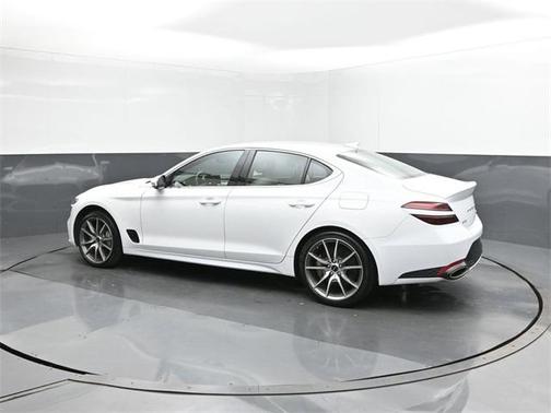 2024 Genesis G70 2.5T