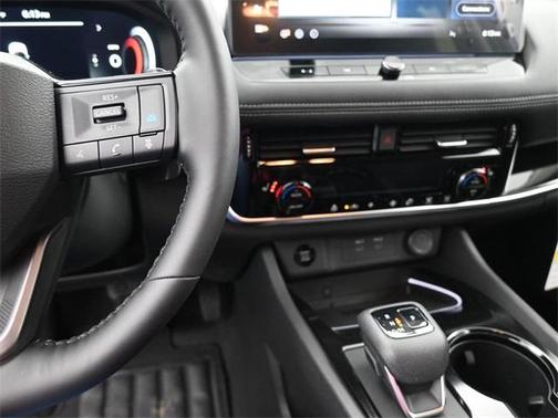 2025 Nissan Rogue SL