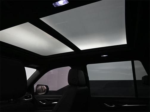 2024 GMC Yukon XL AT4