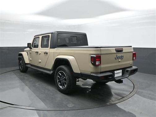 2022 Jeep Gladiator Overland