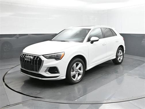 2020 Audi Q3 45 Premium
