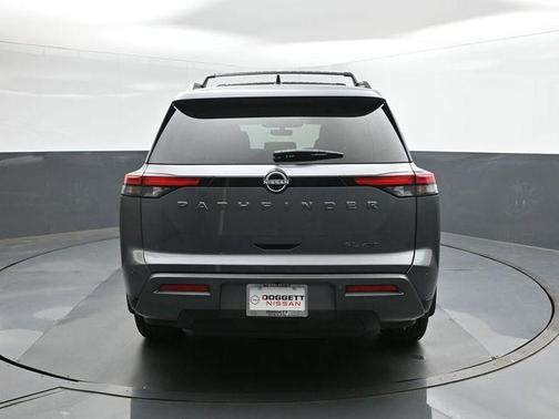 Gun Metallic 2026 Nissan Pathfinder SL