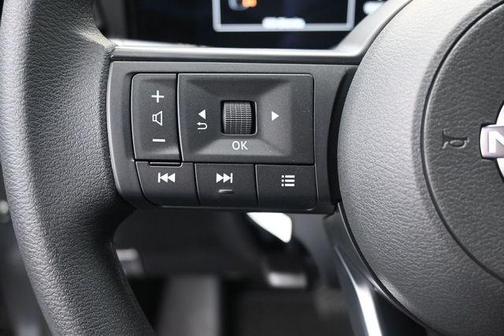 Gun Metallic 2026 Nissan Kicks SV