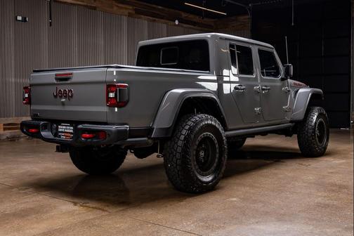 Sting-Gray Clearcoat 2022 Jeep Gladiator Rubicon