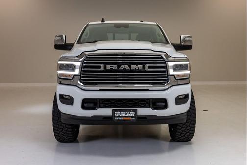 Bright White Clearcoat 2024 RAM 2500 Laramie Crew Cab 4x4 6'4' Box