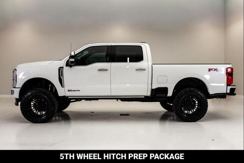 Star White Metallic Tri-Coat 2024 Ford F-250 Platinum