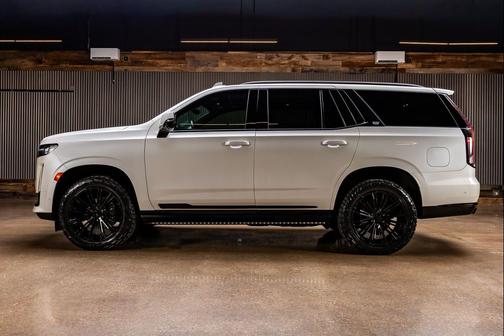 Crystal White Tricoat 2024 Cadillac Escalade Sport Platinum