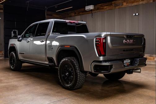 Sterling Metallic 2025 GMC Sierra 2500 AT4