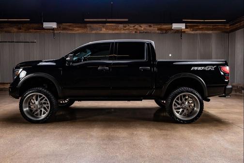 Super Black 2021 Nissan Titan PRO-4X