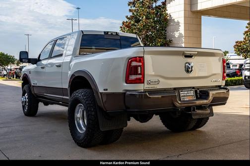 Pearl White/Walnut Brown Metallic Clear Coat 2024 RAM 3500 Longhorn