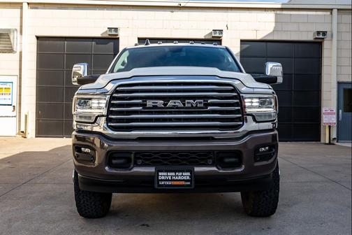 Pearl White/Walnut Brown Metallic Clear Coat 2024 RAM 3500 Longhorn