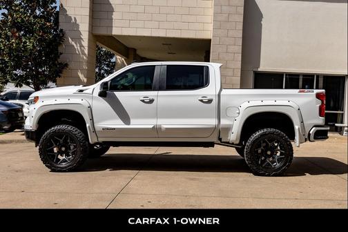 Summit White 2026 Chevrolet Silverado 1500 RST