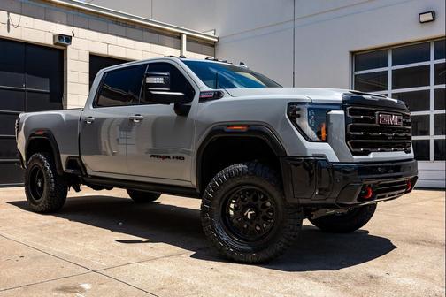 Thunderstorm Gray 2025 GMC Sierra 2500 AT4X