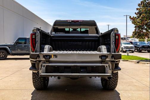 Thunderstorm Gray 2025 GMC Sierra 2500 AT4X