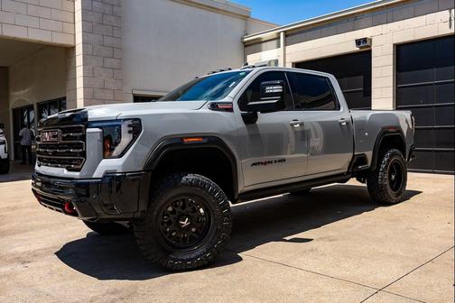 Thunderstorm Gray 2025 GMC Sierra 2500 AT4X