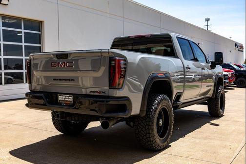 Thunderstorm Gray 2025 GMC Sierra 2500 AT4X