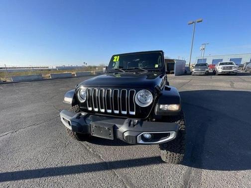 Photo 3 of 28 of 2021 Jeep Wrangler Unlimited Sahara