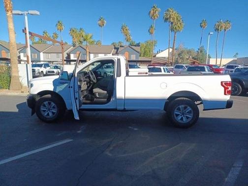 Photo 3 of 31 of 2018 Ford F-150 XLT