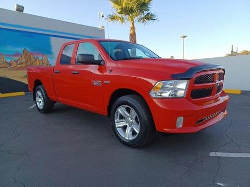 Photo 2 of 32 of 2017 RAM 1500 Express