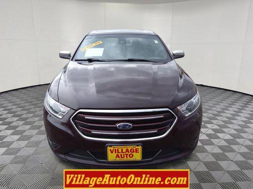2019 Ford Taurus Limited