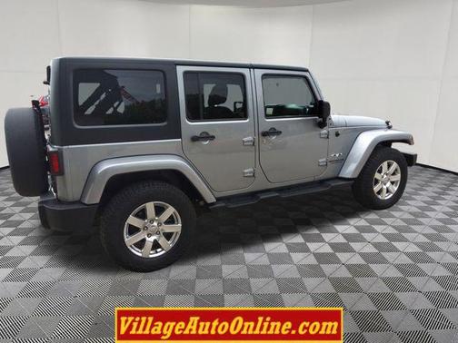 2013 Jeep Wrangler Unlimited Sahara