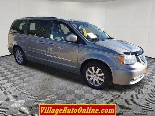 2014 Chrysler Town & Country Touring