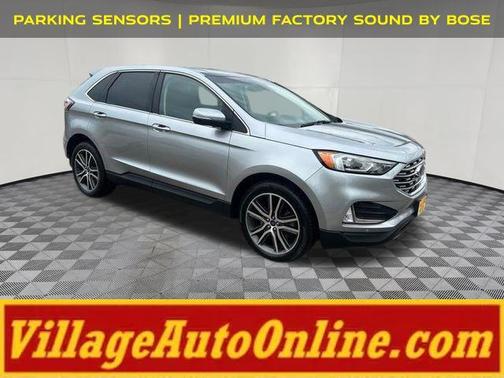 Silver Metallic 2020 Ford Edge Titanium