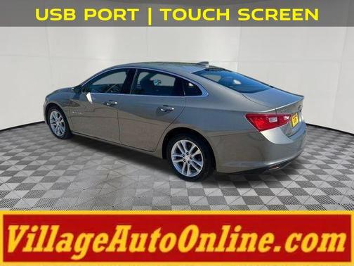 Pepperdust Metallic 2017 Chevrolet Malibu 1LT