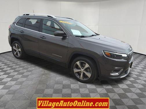 Granite Crystal Metallic Clearcoat 2019 Jeep Cherokee Limited