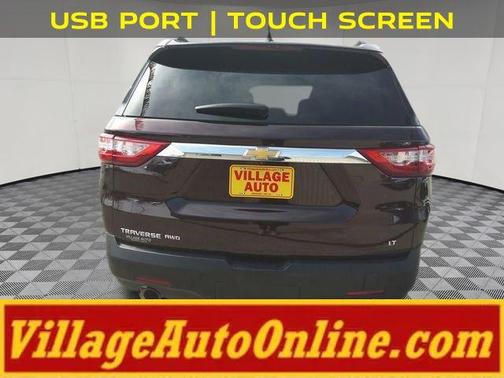 Black Cherry Metallic 2021 Chevrolet Traverse LT Cloth