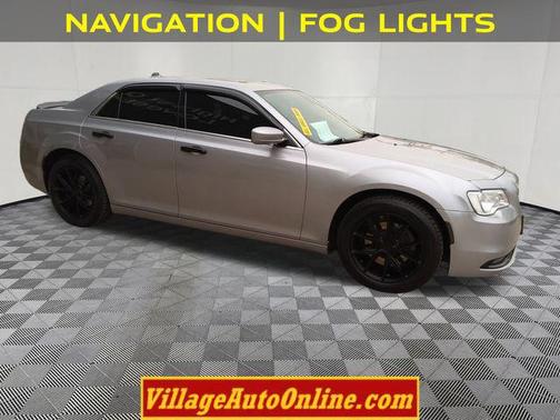 2017 Chrysler 300 Limited