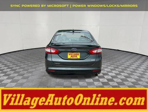 Tectonic 2015 Ford Fusion SE