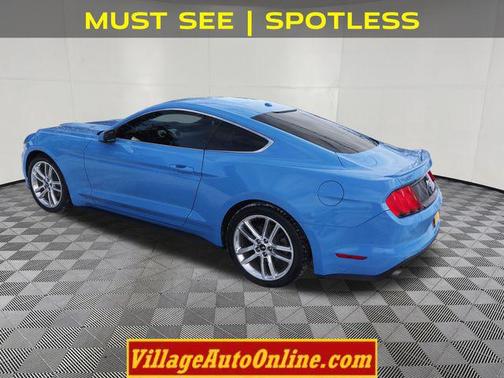 2017 Ford Mustang EcoBoost Premium