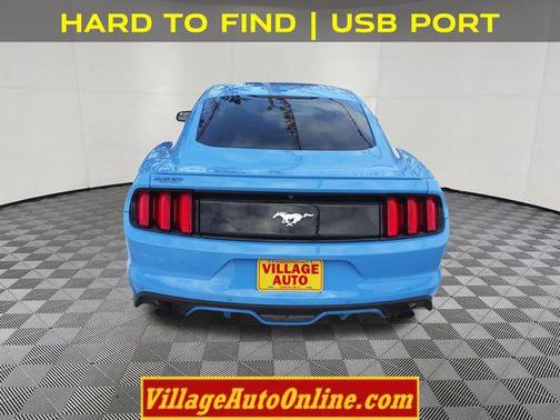 2017 Ford Mustang EcoBoost Premium