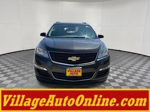 Tungsten Metallic 2017 Chevrolet Traverse LS